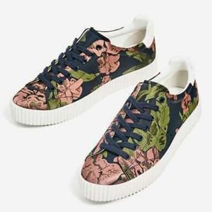 ZARA Basic Collection Navy Floral Platform Fashion Sneakers
